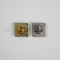 Arrière des pin's carré argent et or - 18mm - personnalisable en ligne