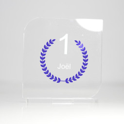 Trophée en plexiglas CARRE 2